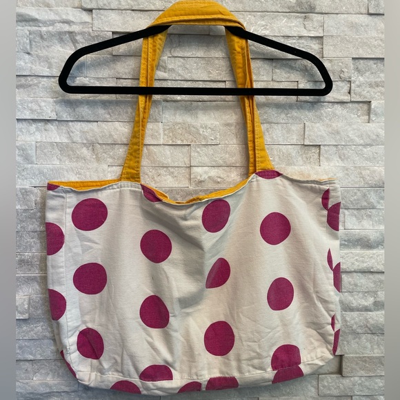 Reversible Victoria’s Secret PINK Yellow Gold & Pink Polka Dot Tote Bag - Picture 7 of 10